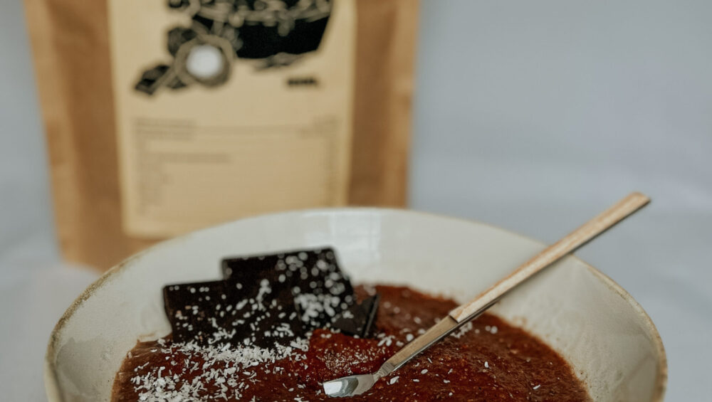 Čokoládová proteinová kaše s kokosem od Masher